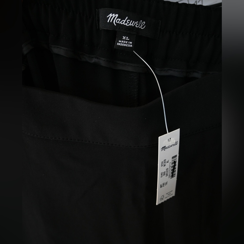 Madewell Pull On Straight Pants - Picture 8 of 8